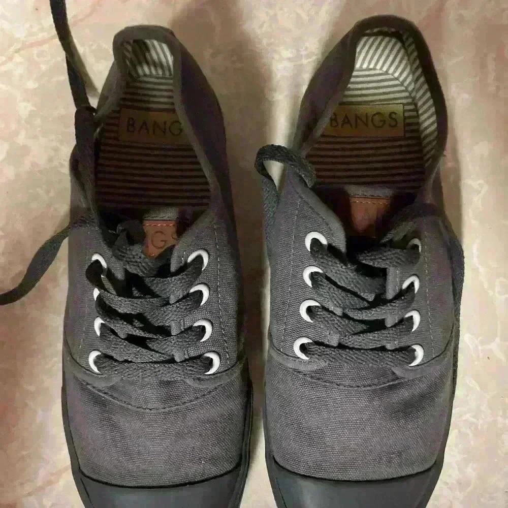 Bangs shoes